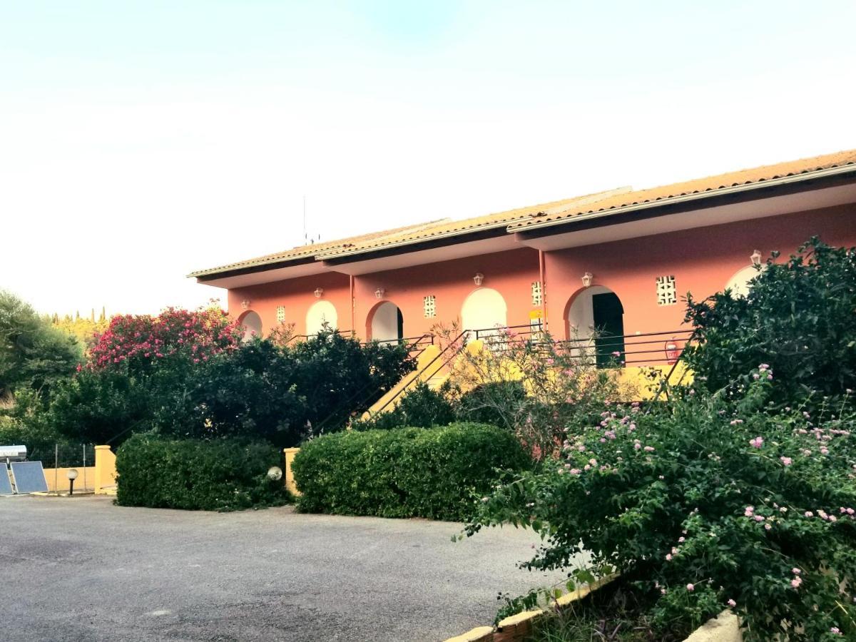 アギオス・ゲオルギオス・パゴンCorfu Escape Fiveアパートメント エクステリア 写真